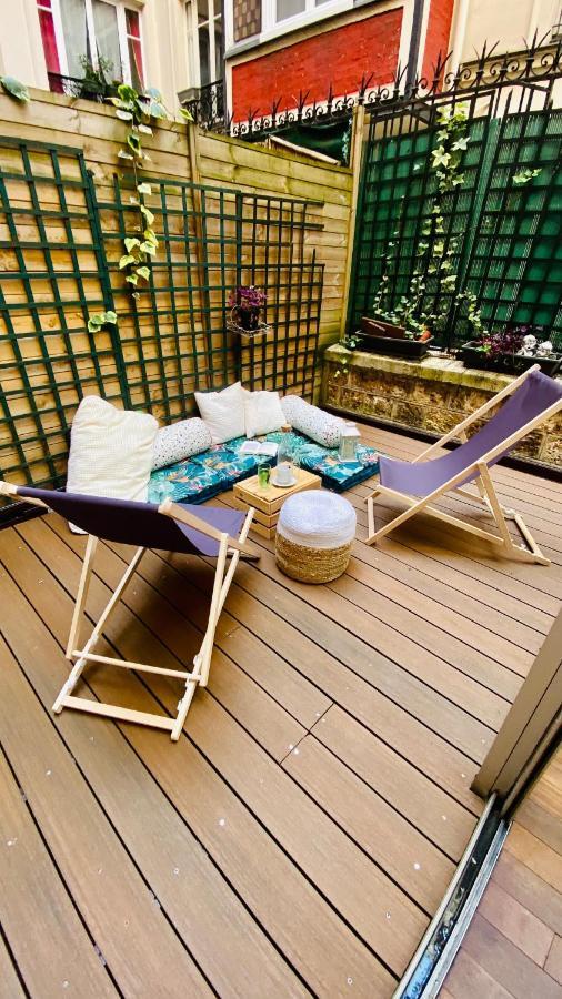 Villa Lepic, Luxury Flat In Montmartre With Private Terrasse-Appartement Entier Париж Екстер'єр фото